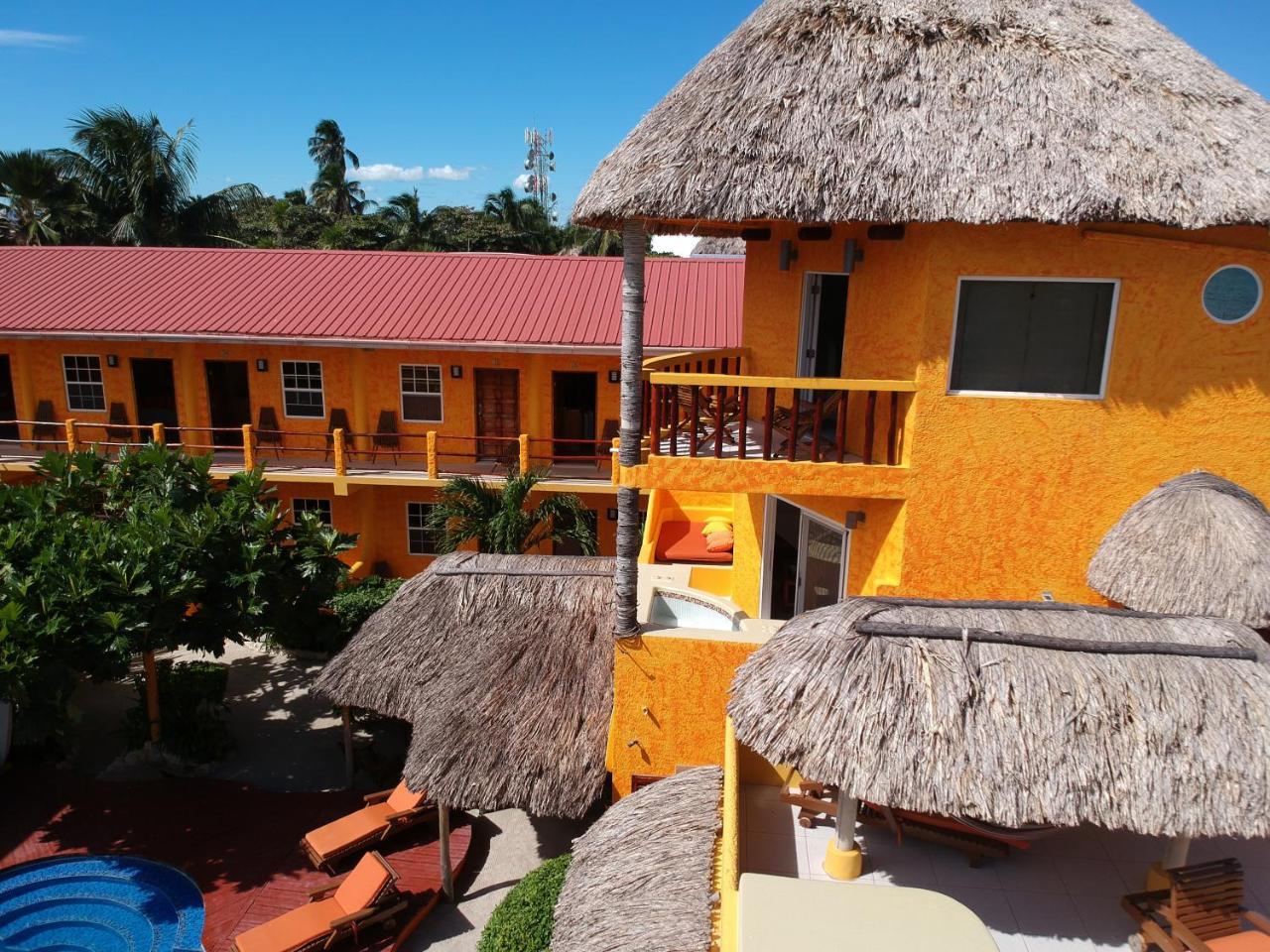 Seaside Cabanas Hotel Caye Caulker Exterior photo